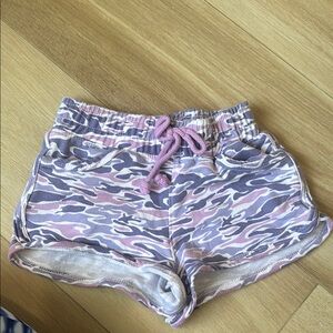 Women's Camouflage Shorts - Pink and Gray